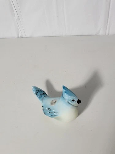 Vintage Fenton Collectible Bird Figurine "Bluebird Of Happiness" Stickers Intact