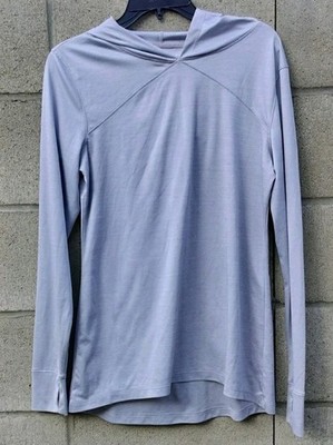 Layer 8 Women's Lightweight Hoodie Size L