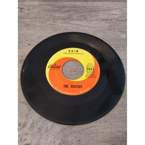 THE BEATLES Paperback Writer/Rain 45 RPM Rock Capitol 5651
