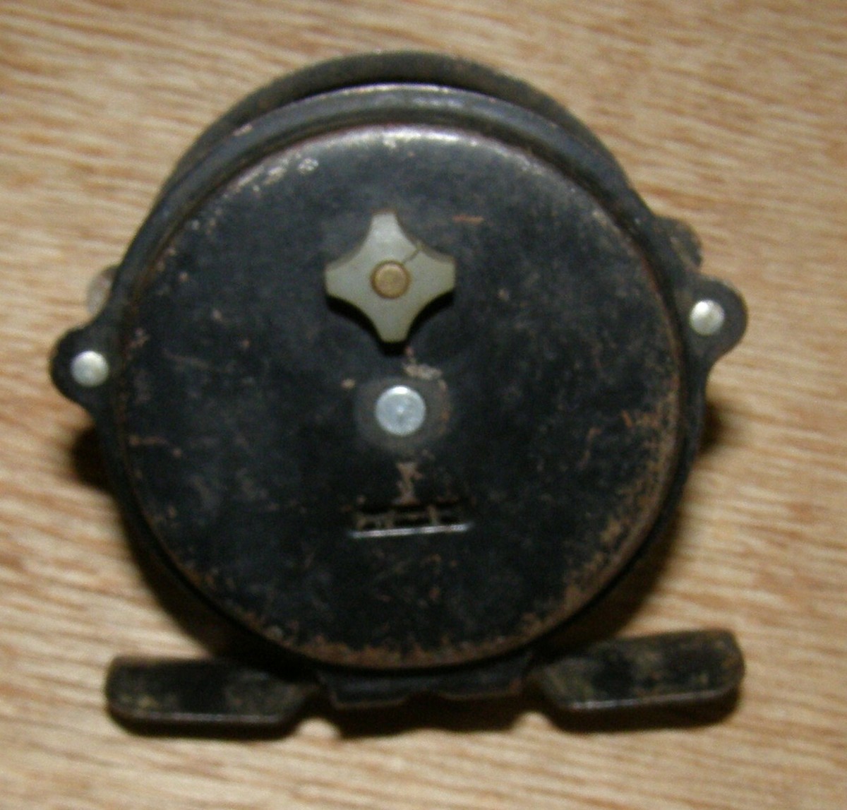 Ancien moulinet de péche marque PRATIC, En Laiton Chromé Beau Modèle