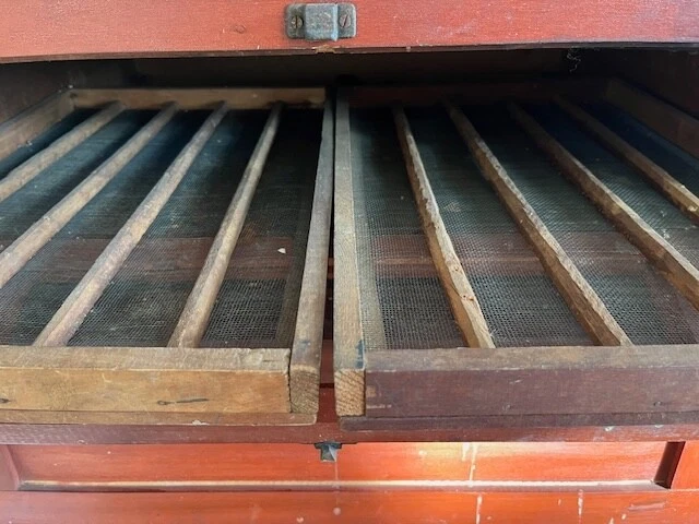 Antique Egg Incubator Chicken Farmhouse Cabin Farm Agricultural Advertising NICE - Image 4 of 4