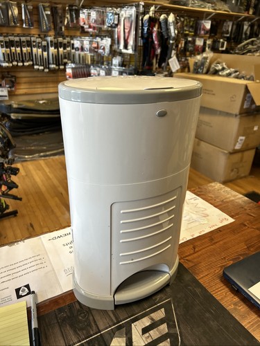 Dékor Plus Diaper Pail - White