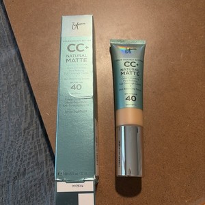 IT Cosmetics Your Skin But Better CC+ Matte CC Cream SPF 40 Medium 1.08 oz NEW 