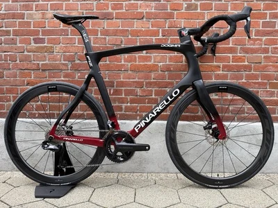 NEW! Pinarello Dogma F12 INEOS Disc/Size 62/Shimano Ultegra Di2/Scope R4/€12.999 - Bild 1 von 4