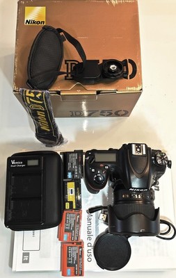 Nikon D750 Kit + 28mm + 3 Batteries + much more 14,000 shots