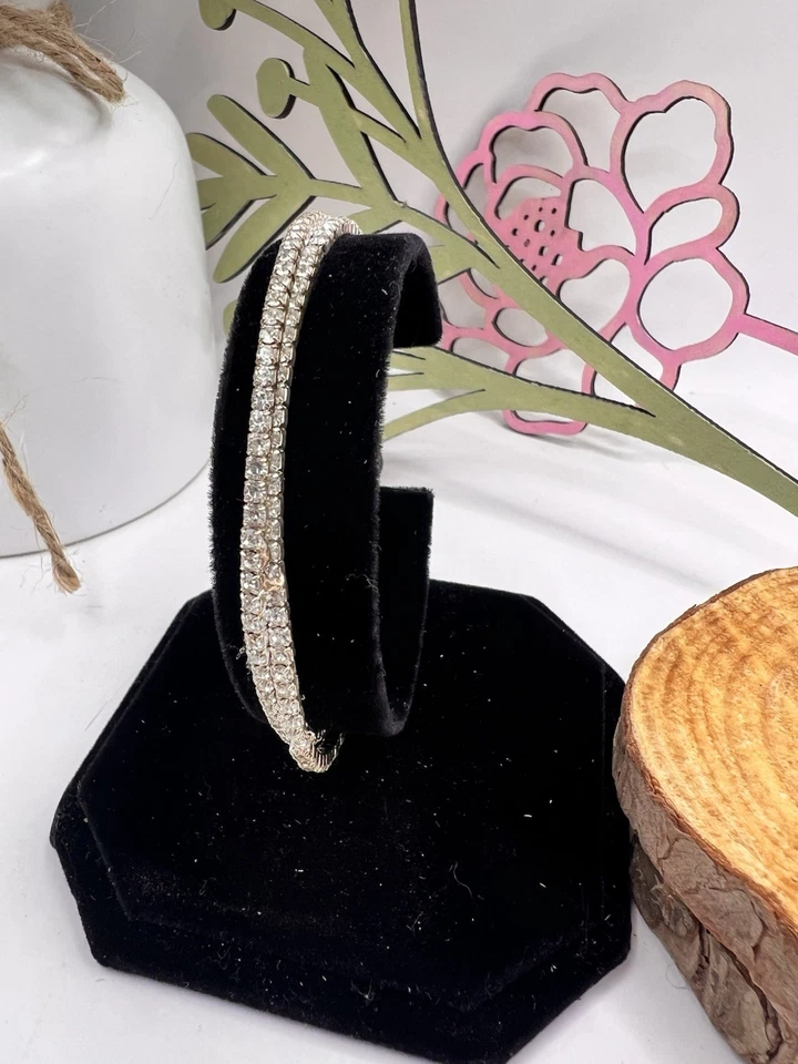 Elegante Brazalete Tenis Doble Torsión Circonita Circonita Transparente - Tono Plateado Boda Demure Foto 2 de 4