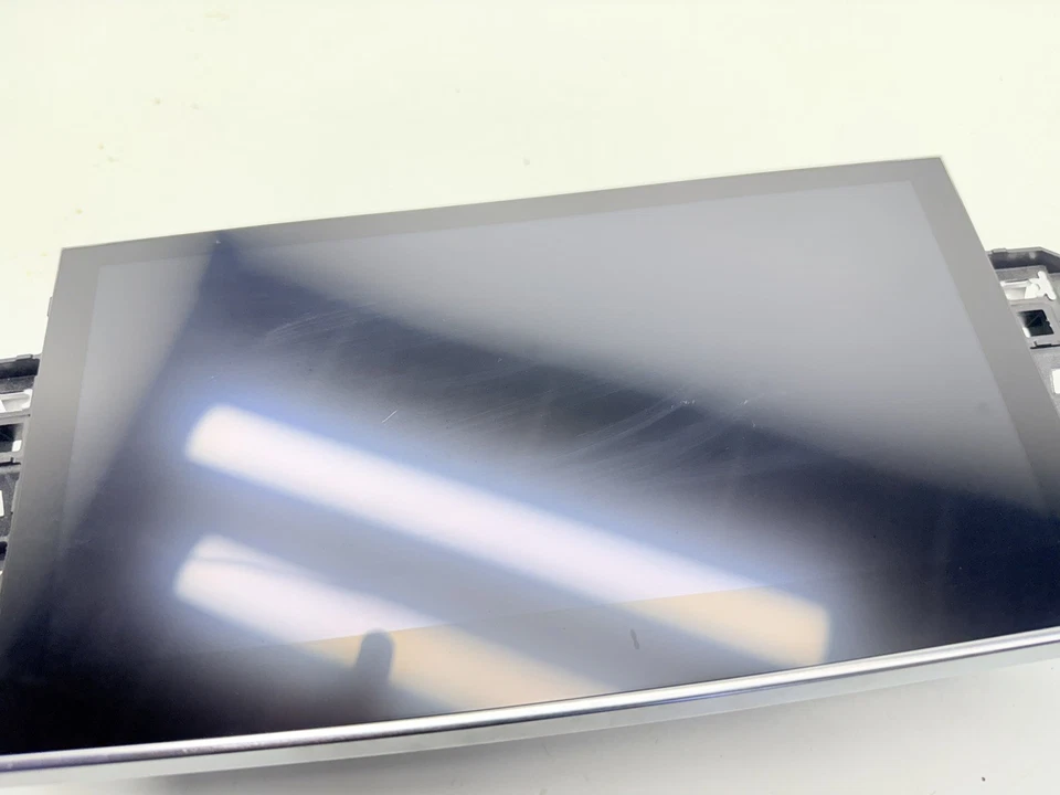 Audi Q8 2019-2023 tablero radio información pantalla multimedia monitor pantalla táctil *Nota* Foto 3 de 4