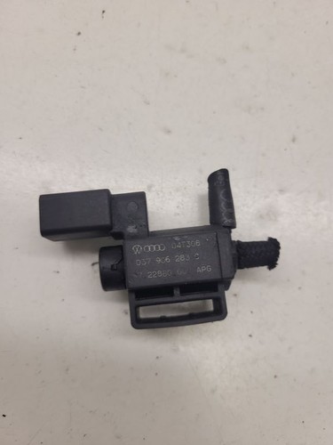 Audi A3 S3 8P 2006 Diesel 103kW Turbolader Druckwandler Magnetventil DRA9014