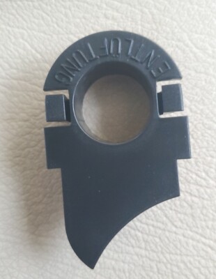 Genuine BMW Engine NEW Coolant Recovery Tank Clip E31 E38 E52 540i 750iL Z8. MA