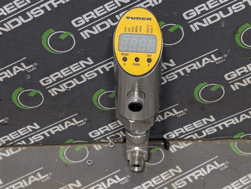 USED Turck PS100R-503-LI2UPN8X-H1141 Rotatable Pressure Transmitter