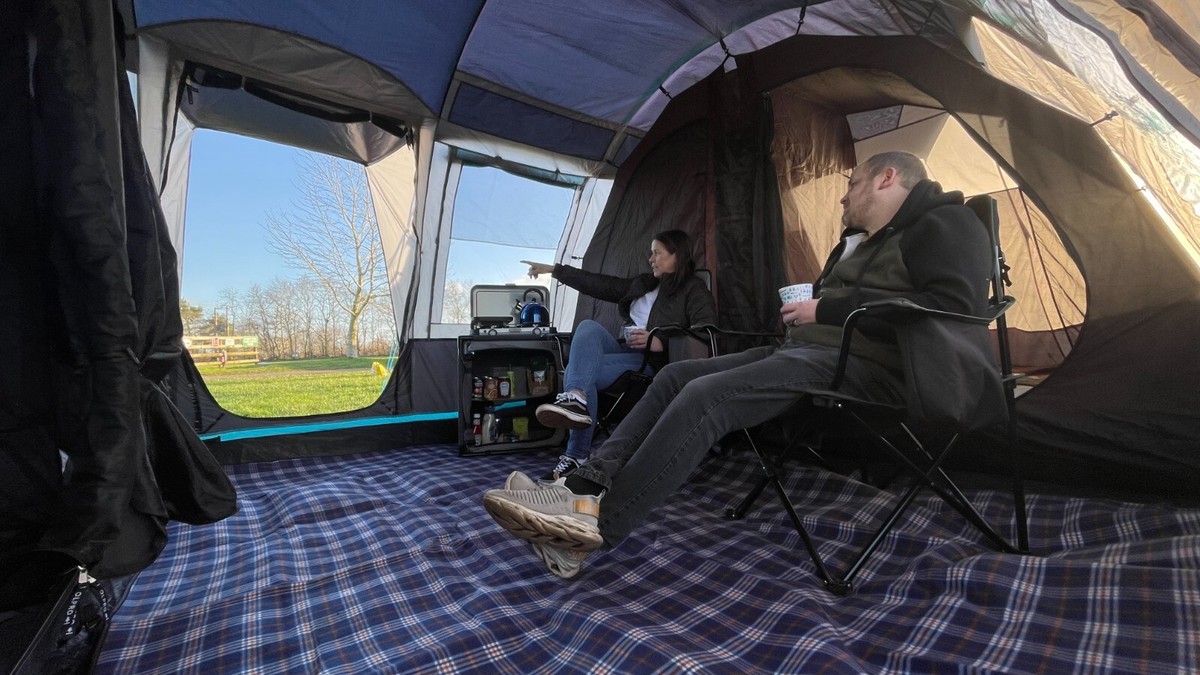 Tente Tunnel Familiale OLPRO Stafford 8.0 - 8 Couchages, 7x3m, 2 Saisons, Bleue