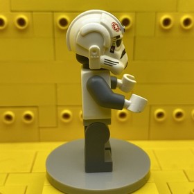 ✨Kate's Figs: LEGO Star Wars AT-AT DRIVER (SW0262) Minifig 8084✨