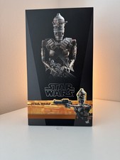 Hot Toys TMS008 Star Wars The Mandalorian IG-11 1 6th Scale Figure