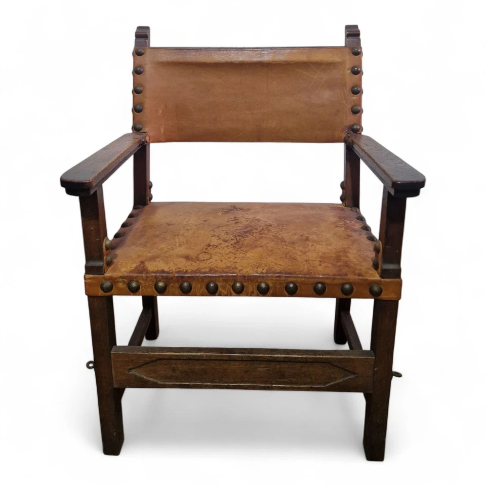 Antique rustic farmhouse chair - Spanish revival leather and oak armchair - Image 3 of 4
