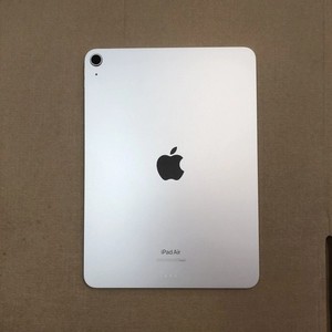 Original Apple iPad Air 5. Gen A2588 Backrohre Gehäuse Akku & Kamera Vormontiert