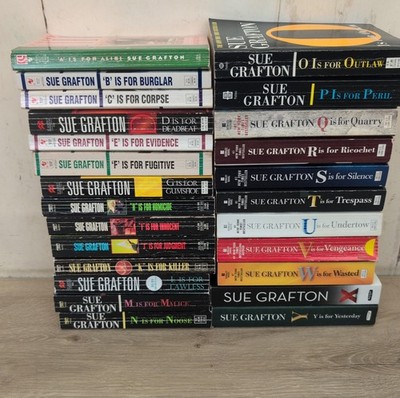 Set Of 25 Sue Grafton PB Book Complete Set Alphabet Kinsey Millhone Series A-Y