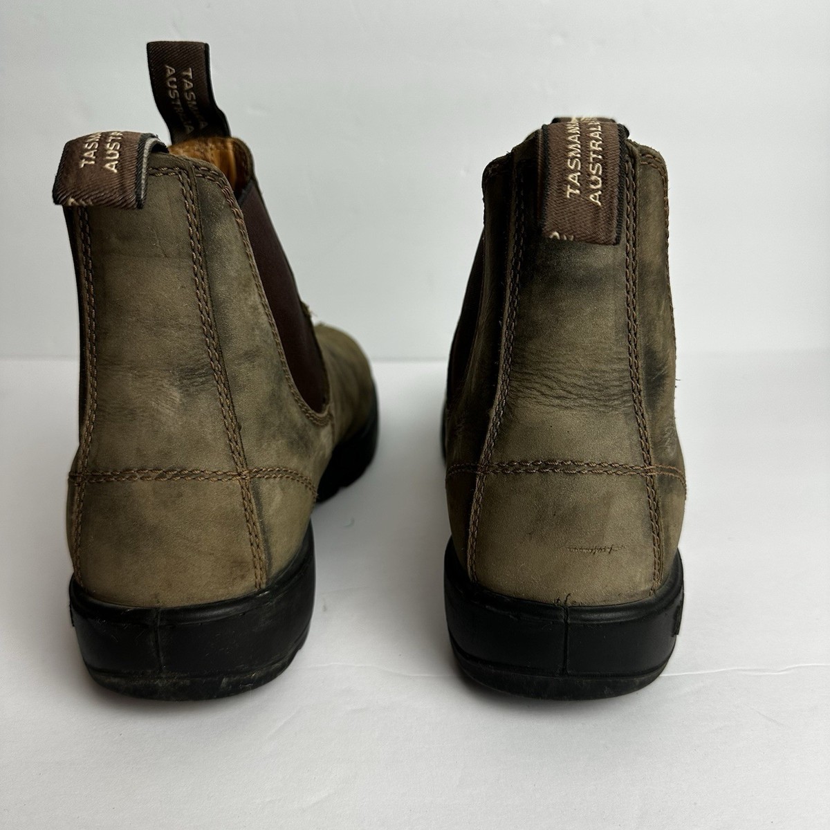 Blundstone Leather Chelsea Boots Men