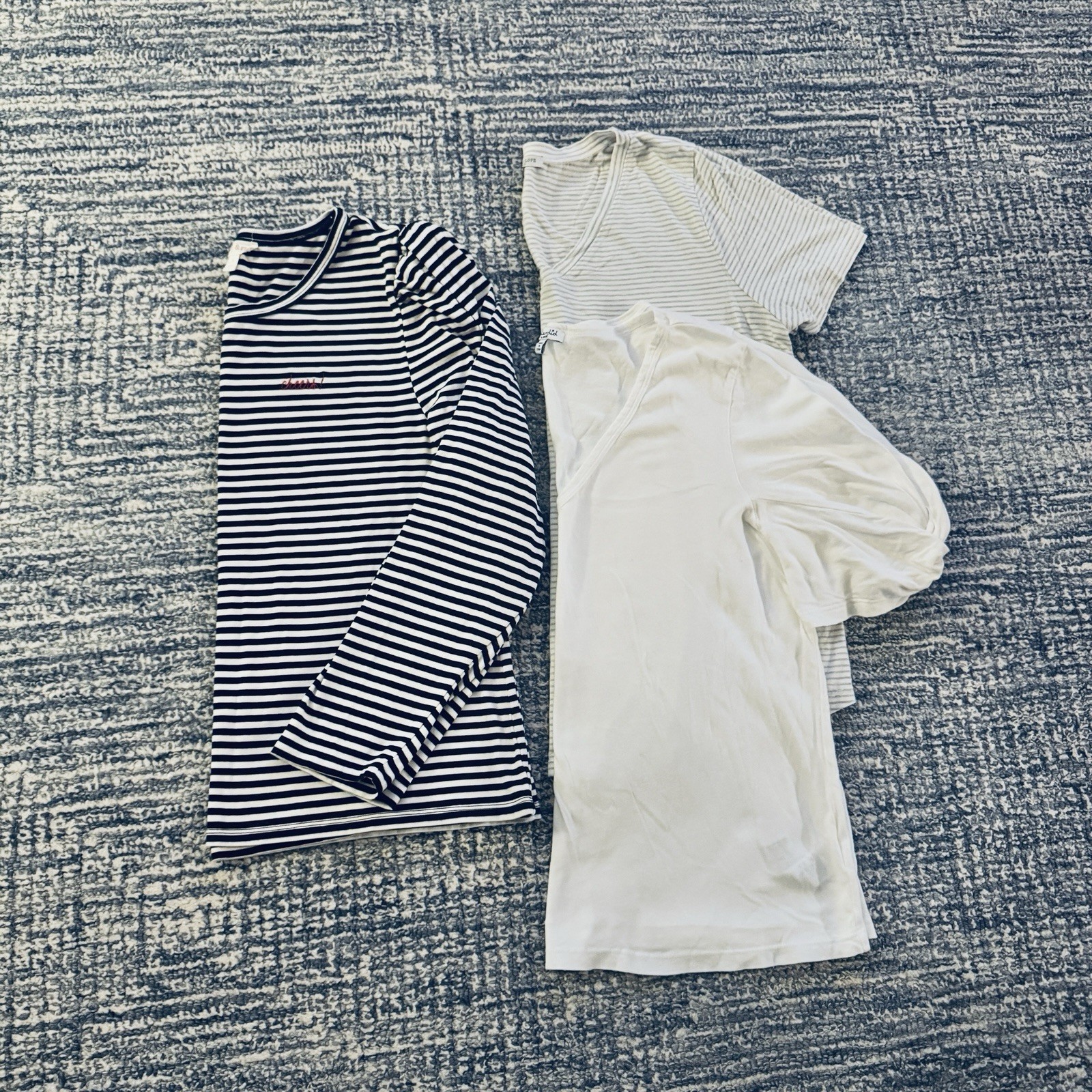 Women's 3pc Basic Tshirt Bundle Size Large Black … - image 1