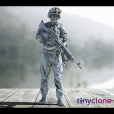 US Marine Army Soldier with machine gun Miniature | D&D DnD | 