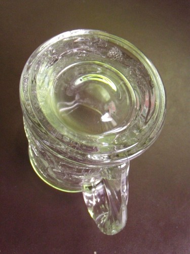 Beck's Glass Beer Mug - heavy glass embossed w/grape vines - holds 12 ounces - Picture 10 of 12