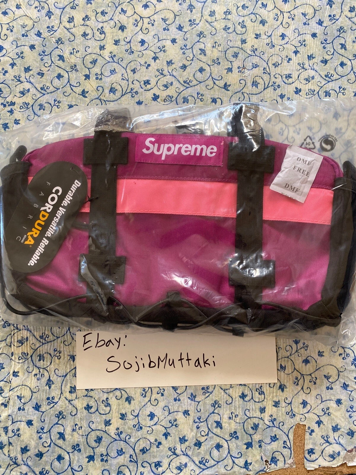 Sac à taille magenta 100 % authentique flambant neuf Supreme FW19 2019 LIVRAISON GRATUITE