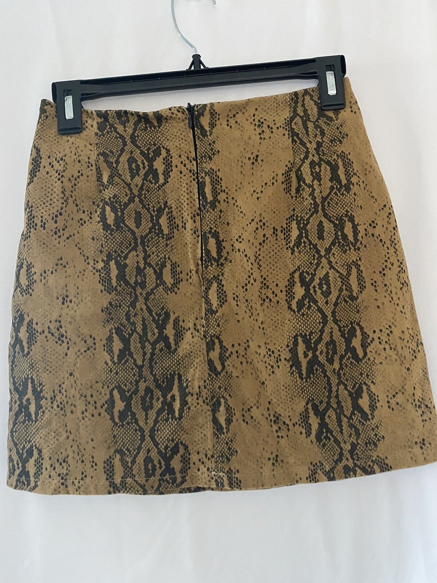 ★2025SS新作★SUNBURNPROJECT★Side Zipper Layered Mini Skirt She + Sky Women's Snakeskin Print Mini Skirt With Back