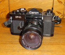 Vintage Canon F1 Camera w/ Vivitar 35mm 1:1.9 55mm Auto Wide Angle 28405427 Lens