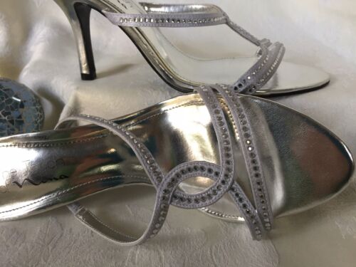 Nina Vinara Silver Metallic Rhinestone Women’s Sandals 🌺 Size 8 1/2 - Afbeelding 1 van 7