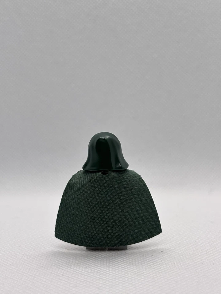 Lego - Dr. Doom : sh0052 Minifigure Marvel Super Hero Authentic - Image 2 of 4