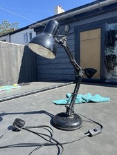 black lamp