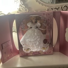 Disney D23 Giselle Enchanted limited edition doll