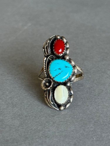 Vintage Navajo Sterling Silver w Coral, Turquoise and Shell Ring Sz 6 1/2 - Image 1