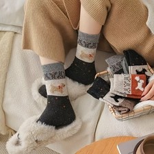 5 Pairs of Mixed Color Women's Dog/Terrier pattern Socks