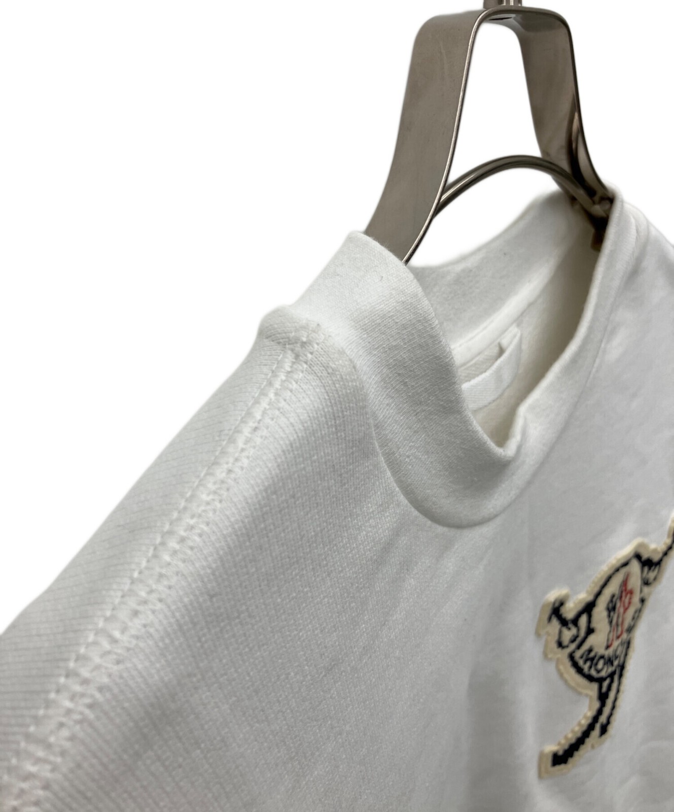 MONCLER Logo patch sweatshirt Size: M White Men J20918G00016 thumbnail 4