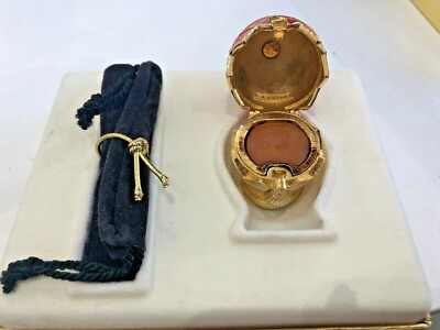 Estee Lauder Beautiful Collector's Egg 2.27g | eBay