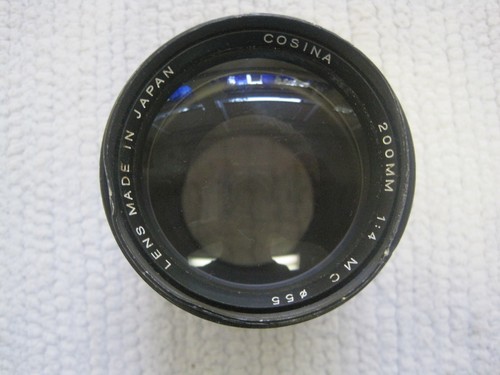 Vintage Cosina 200mm 1:4 MC Lens w/Case For Olympus-Made in Japan-FAST SHIPPING - Picture 6 of 8