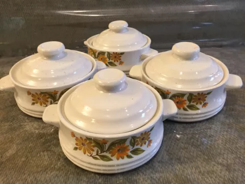 Vtg SET/4 Vtg 70s CAPRI Bake Serve N' Store STONEWARE Individual CASSEROLE w/LID