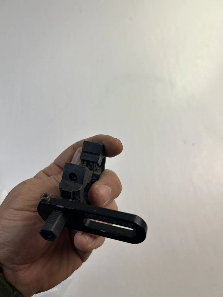 Reposaflechas de flujo de rehenes octano se adapta a arco de caza de diamantes para mano derecha o izquierda Foto 4 de 4