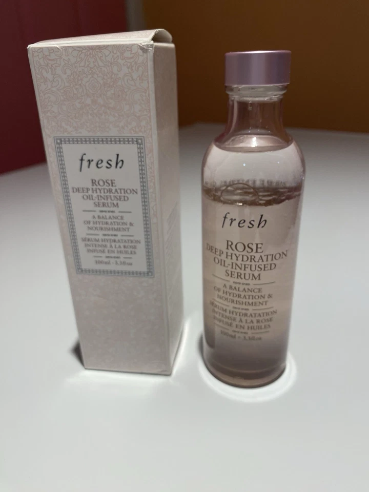 Suero infundido con aceite de hidratación profunda Fresh Rose 100 ml 3,3 fl oz tamaño completo, nuevo sin caja Foto 2 de 3