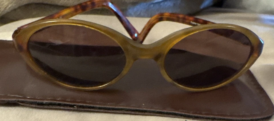 Gafas de sol de plástico Coach S2005 ámbar TORTOISE 135 de colección (marco y lente incluidos) Foto 4 de 4