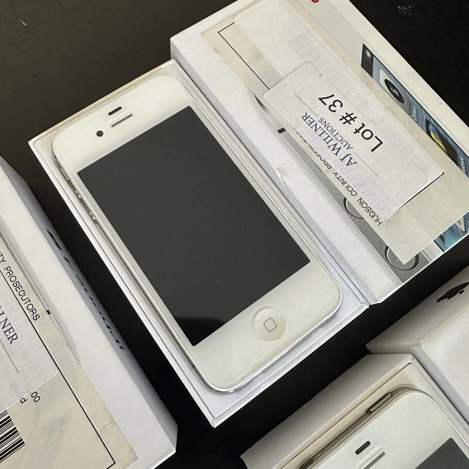 Smartphone Apple iPhone 4s 16GB Blanco A1387 - Nuevo Caja Abierta - Se Vende Individualmente Foto 4 de 4