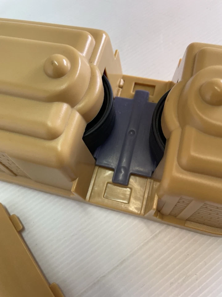 Chuggington Learning Curve Ludorum 2010 Training Yard Accessory Diecast Toy Set - Image 4 of 4