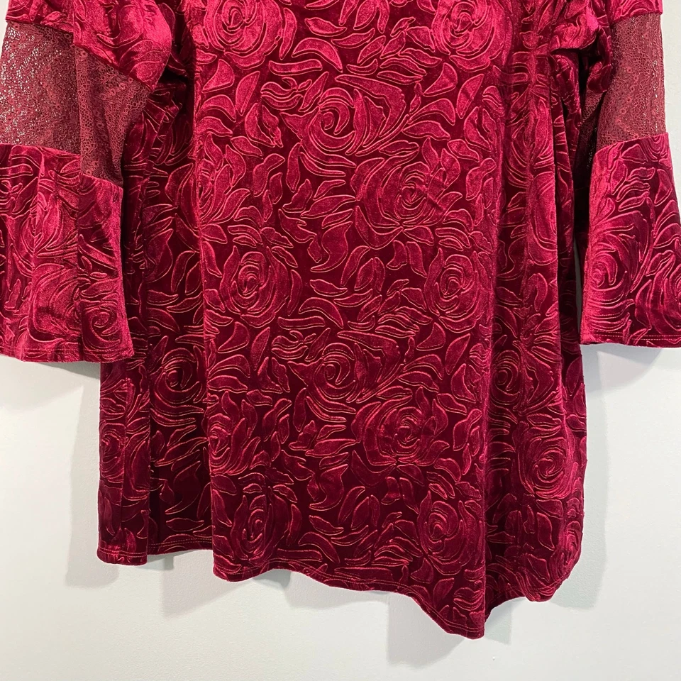 Blusa mujer NY Collection terciopelo rojo mangas campana dobladillo asimétrico talla 2X Foto 4 de 4