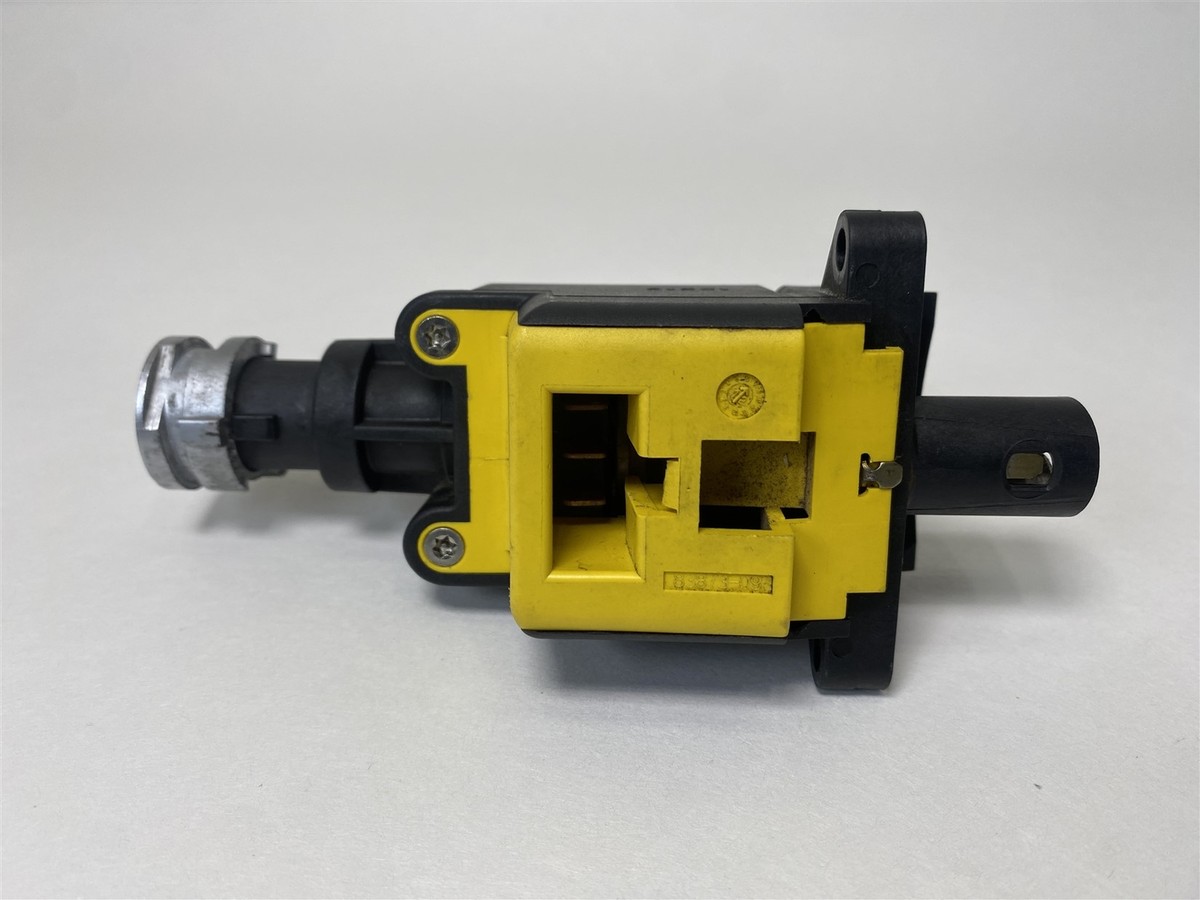 ちーページ Harley-Davidson Ignition Switch Housing FLHTCUTG & FLHXXX P