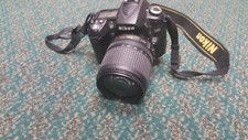 Nikon D90 12.3MP Digital SLR Camera - Black VR 18-105 mm Lens - FAST FREE SHIP