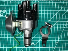 Restored German Bosch 113905205K VW distributor w/new vacuum can
