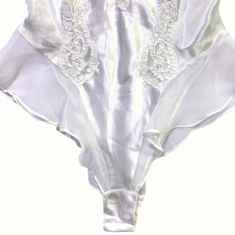 VTG 90s Victoria's Secret Womens Lace Satin Teddy Size S White Bridal Sequins - Image 3 of 4