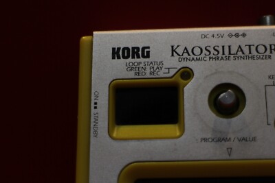 USED Korg Kaossilator KO-1 Dynamic Phrase Synthesizer U2052 231102