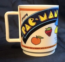PAC MAN 1980 Cup Midway Deka Plastic Mug 10 oz Vintage Pac-Man Game Retro