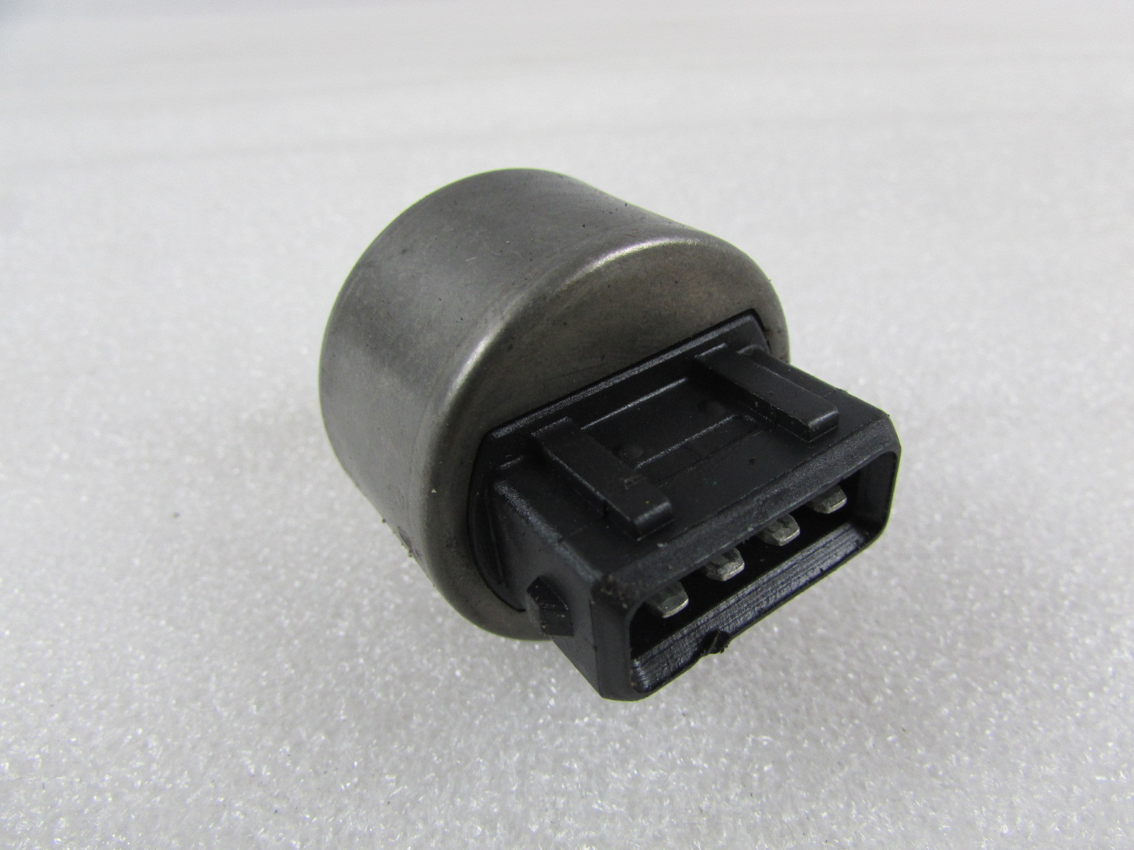 Ferrari 550, AC Drier Sensor, Used, P/N 64799700